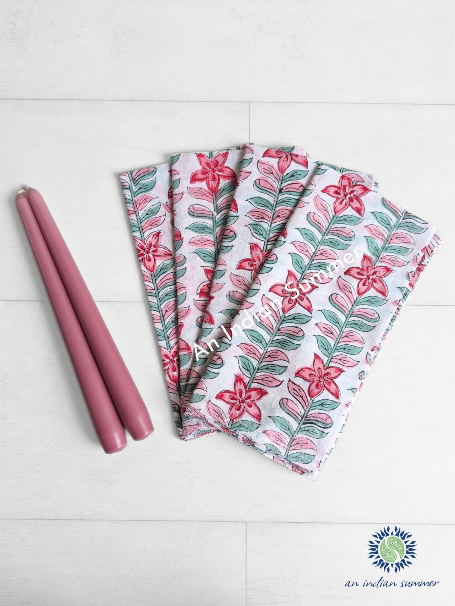 Napkins & Candles Gift Set - Floral White & Pink