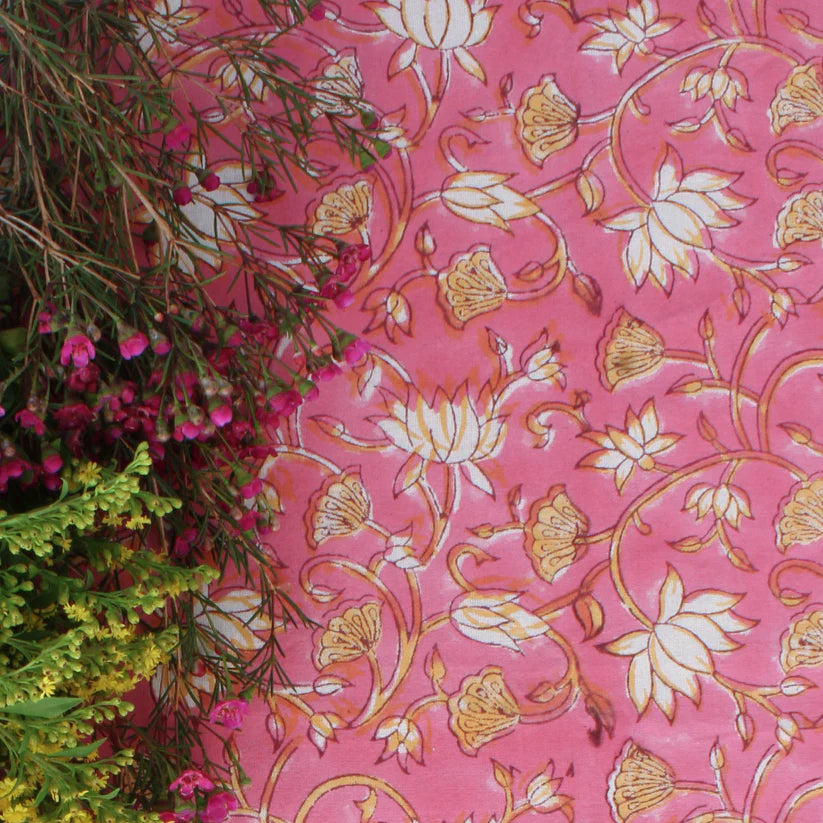 Tablecloth Waterlily Pink Orange - Available in 3 Sizes