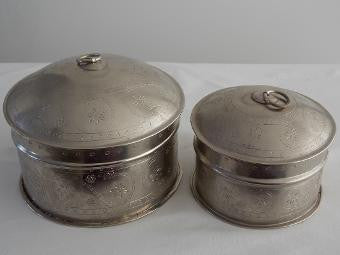 Set of 2 Etched Round Trinket Boxes - An Indian Summer