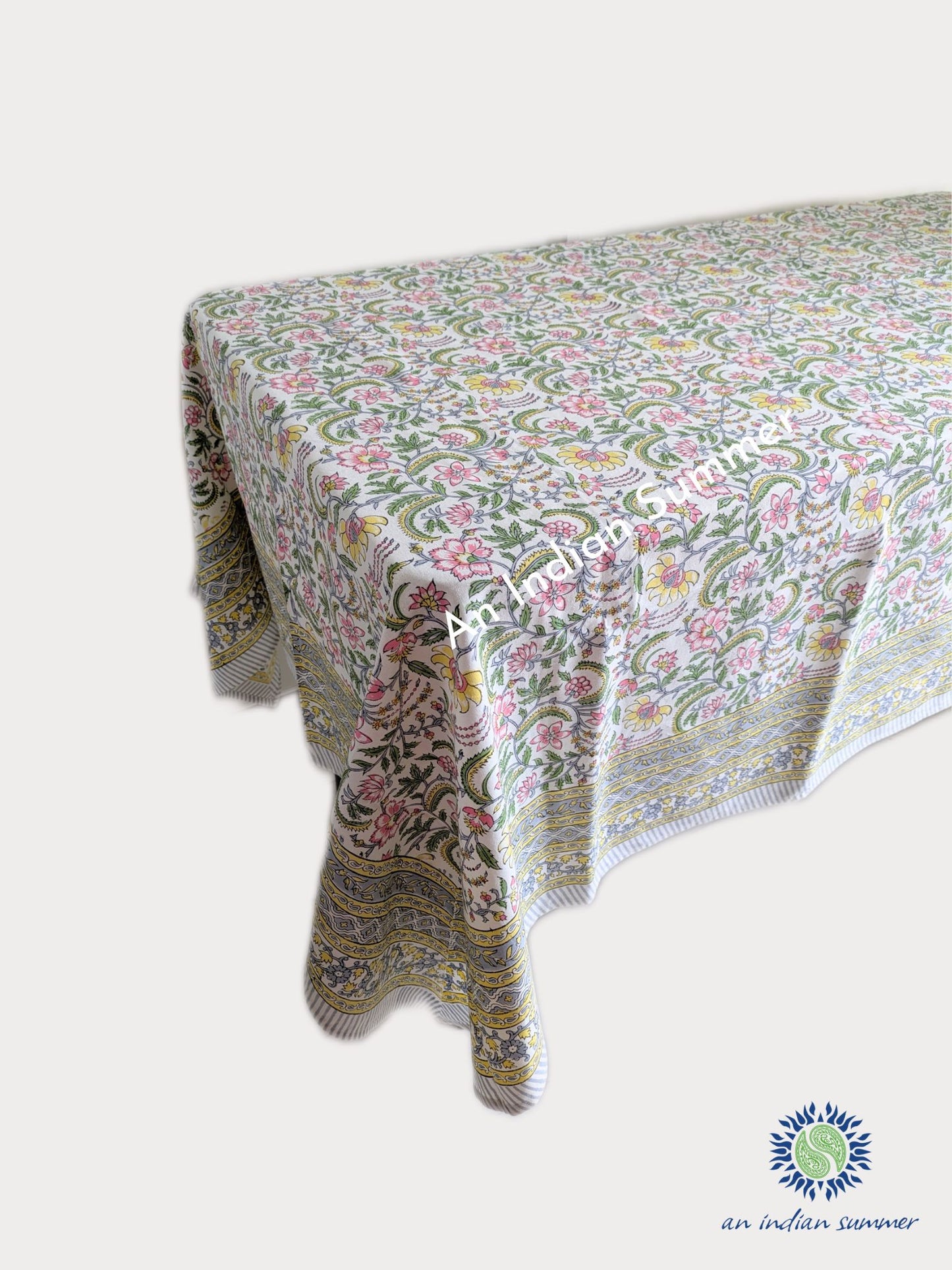 Tablecloth Frangipani