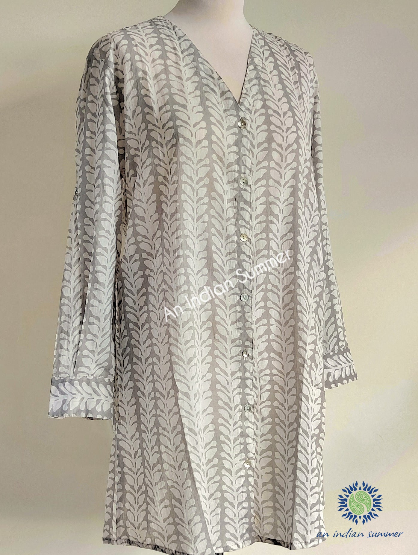 Tunic Shirt Leaf Grey | Loungewear | Cotton Voile | An Indian Summer | Authentic Timeless Sustainable Ethical Artisan Conscious Responsible Clothing