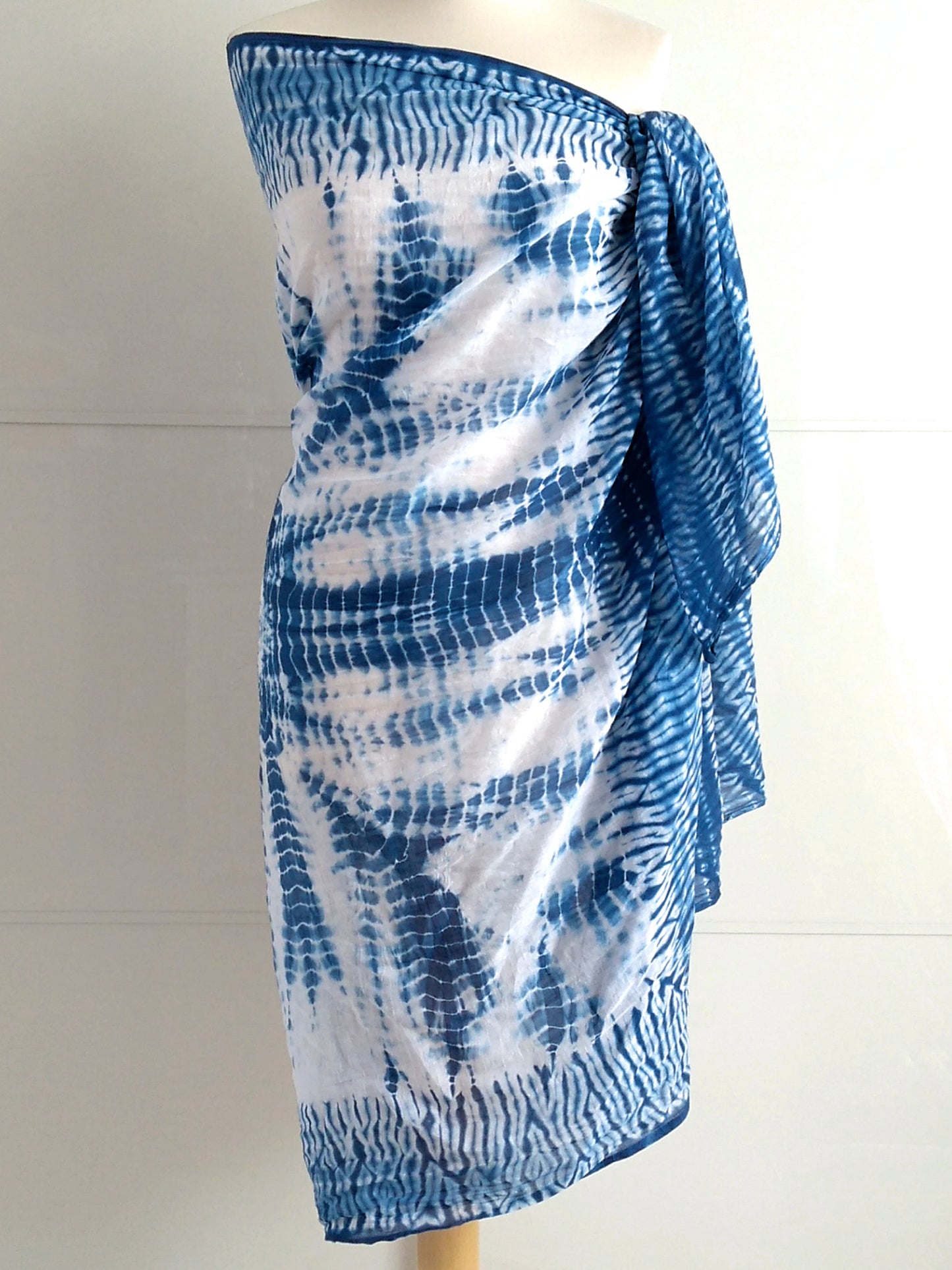 Shibori Sarong - Blue & White - An Indian Summer